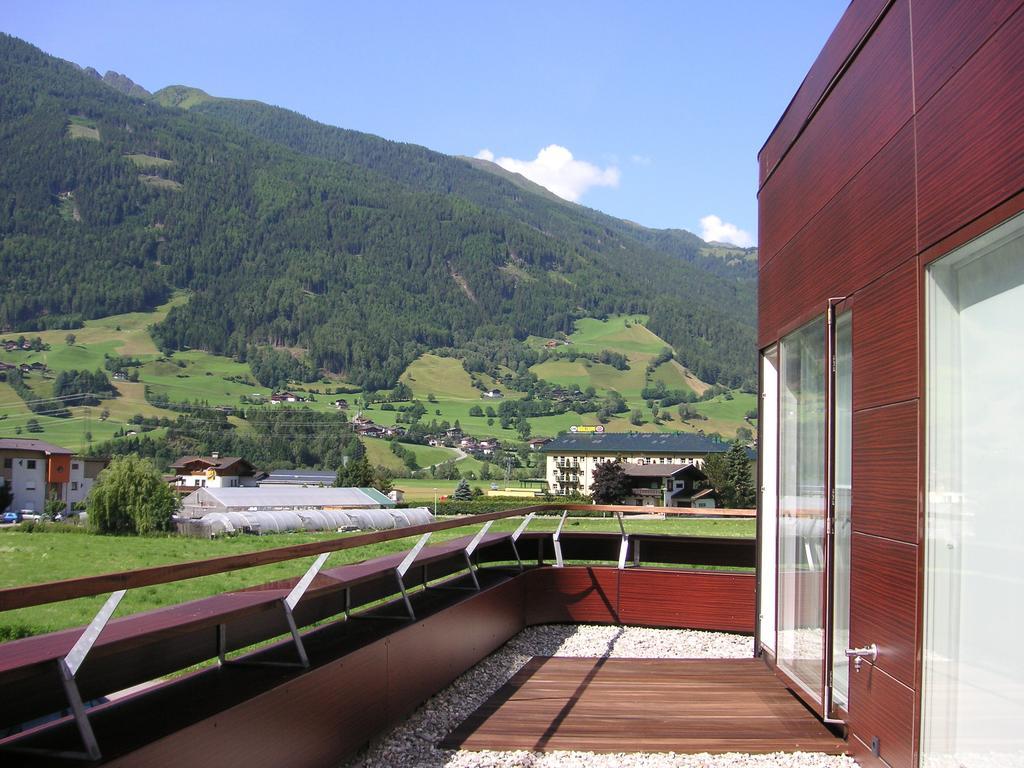 Sun Matrei Design Apartments Matrei in Osttirol Rum bild