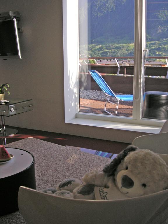Sun Matrei Design Apartments Matrei in Osttirol Rum bild
